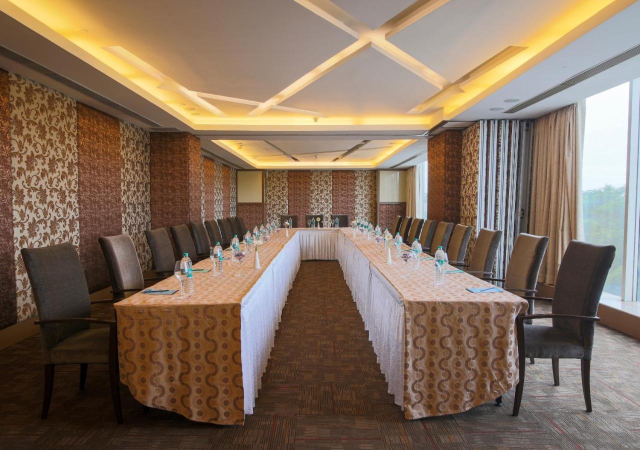E Hotel Chennai Dış mekan fotoğraf