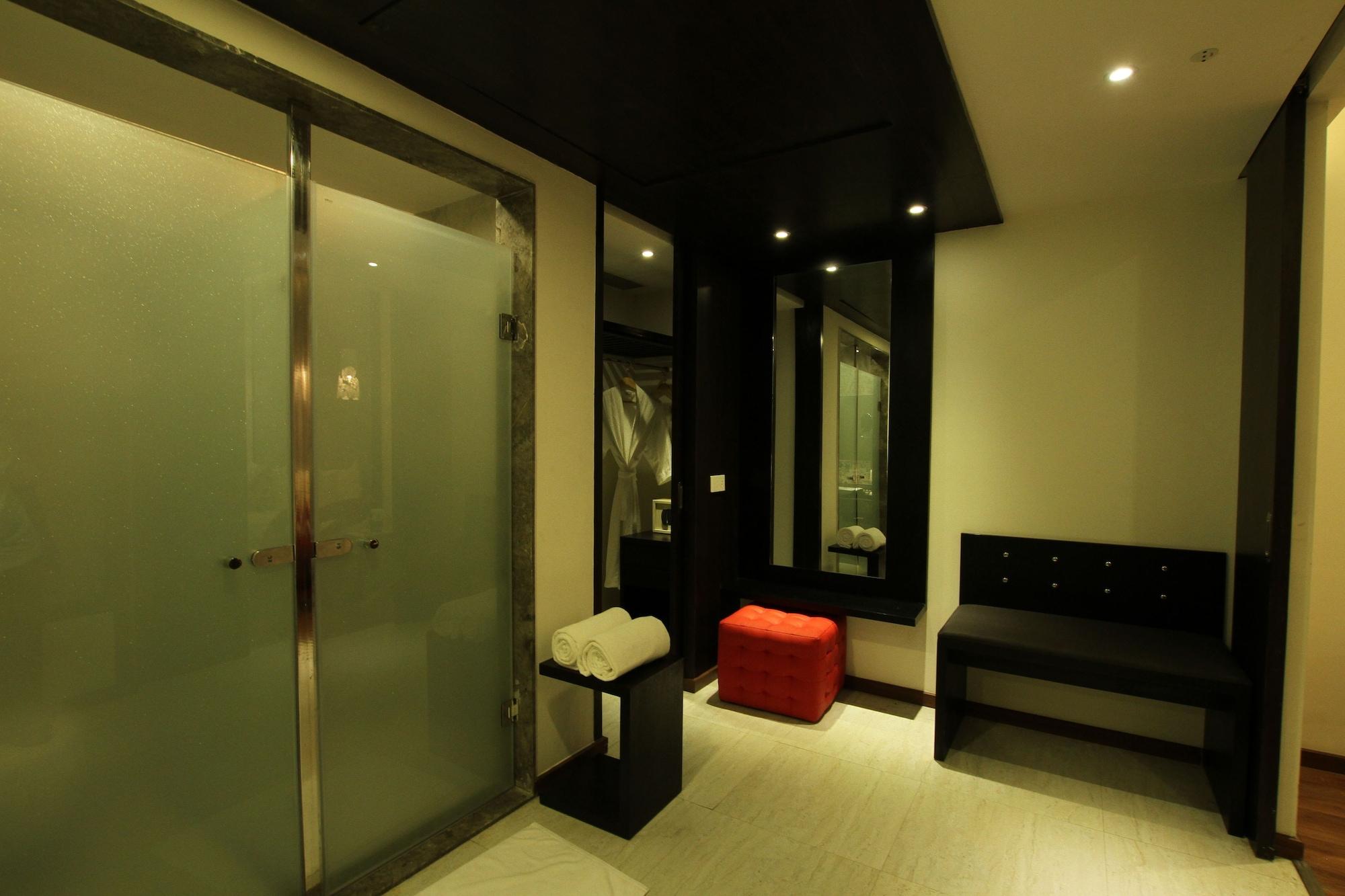E Hotel Chennai Dış mekan fotoğraf