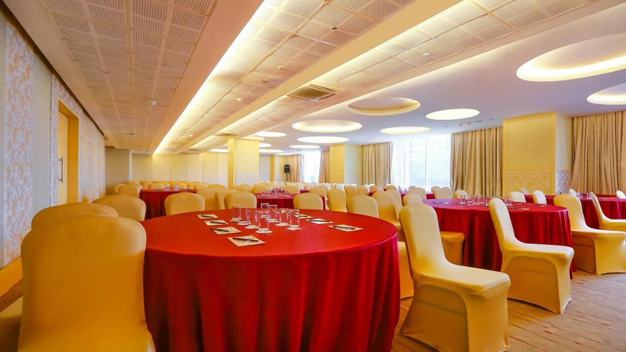 E Hotel Chennai Dış mekan fotoğraf
